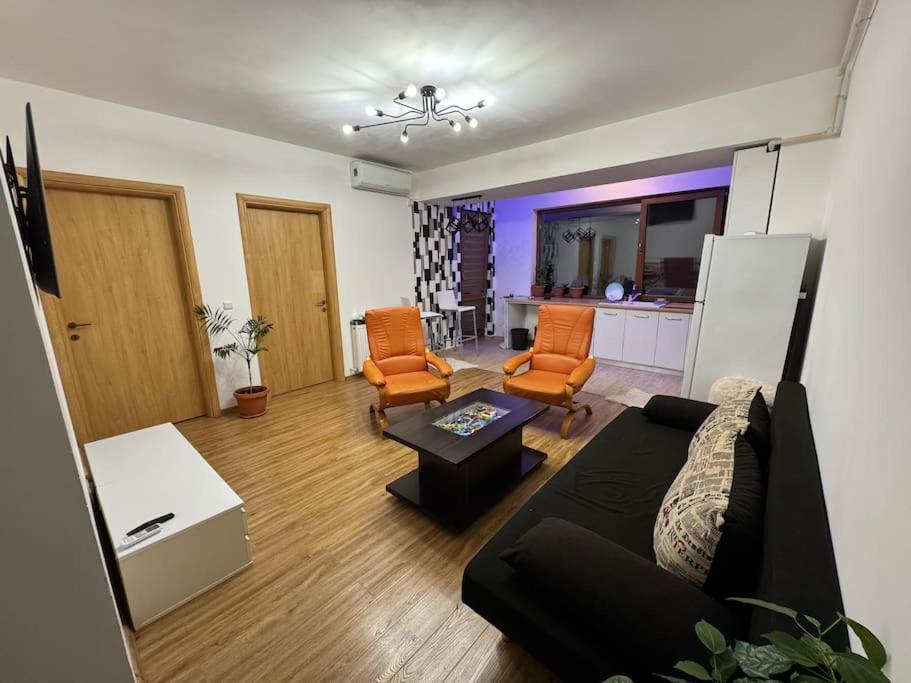 Apartment Solar 50, Private Parking, 2 Bedroom Bucarest Extérieur photo